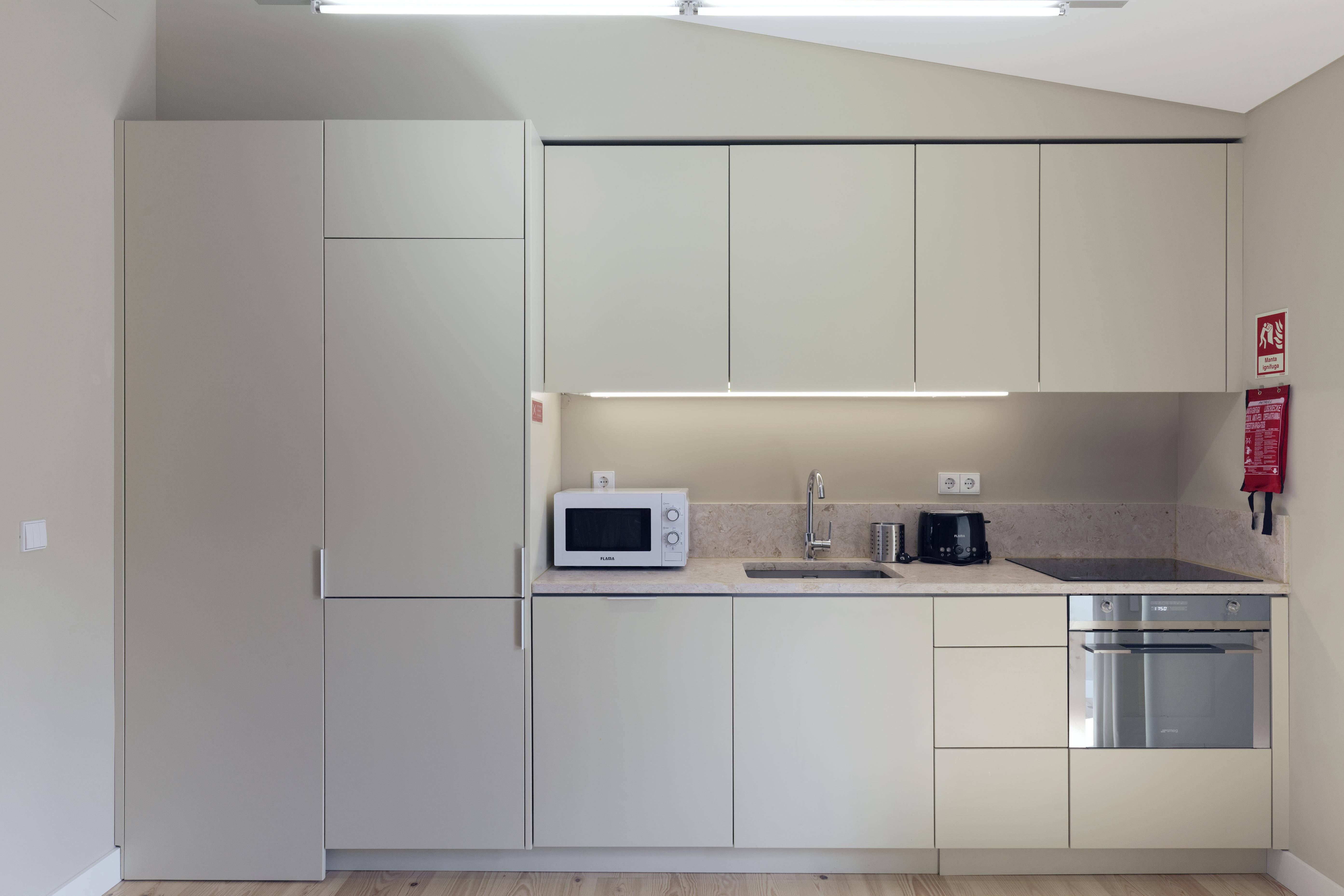 City Stays Bica Apartments Lisbona Esterno foto