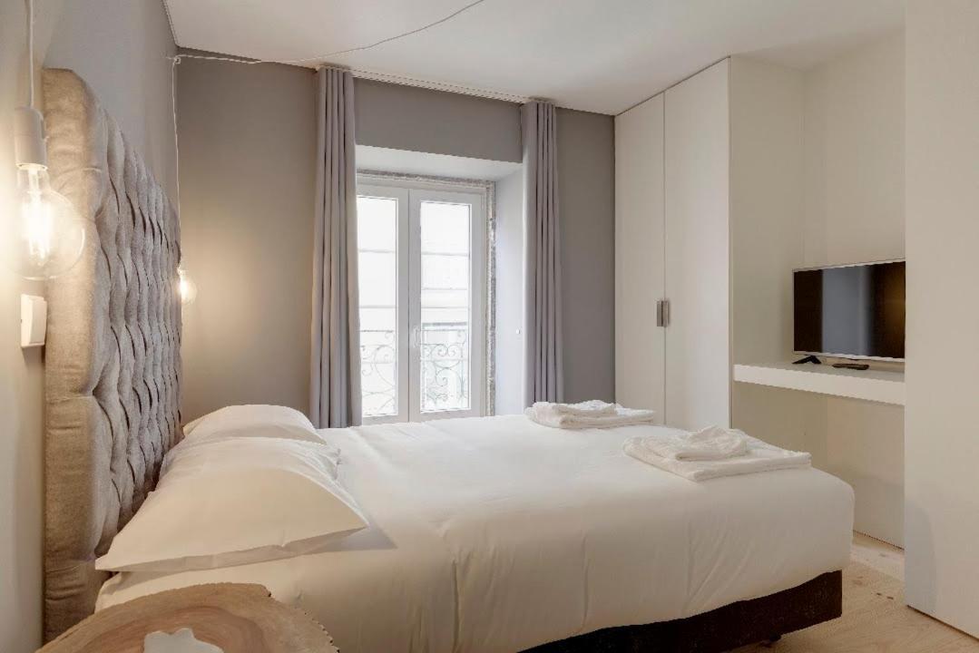 City Stays Bica Apartments Lisbona Esterno foto