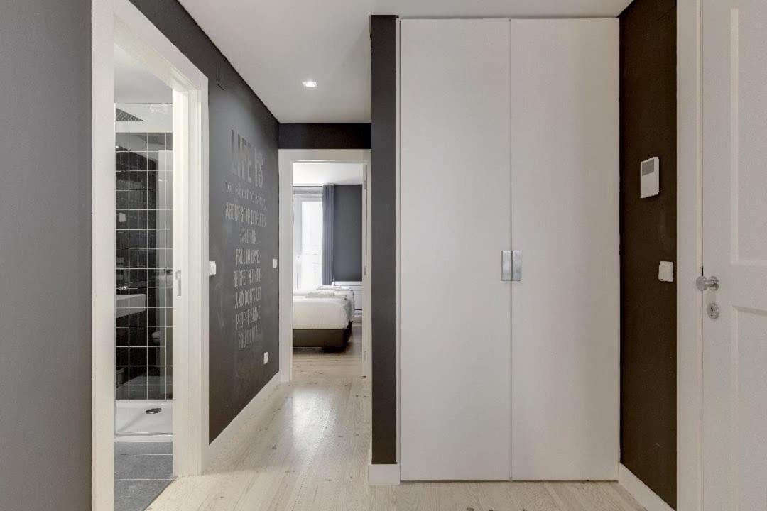 City Stays Bica Apartments Lisbona Esterno foto