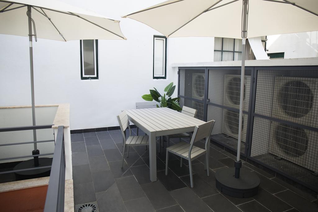 City Stays Bica Apartments Lisbona Esterno foto